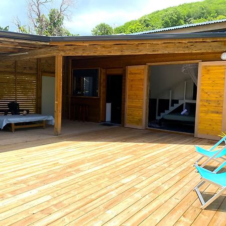 Charmant Bungalow Tout Confort Climatise - Terrasse Et Acces Plage ! Deshaies Εξωτερικό φωτογραφία