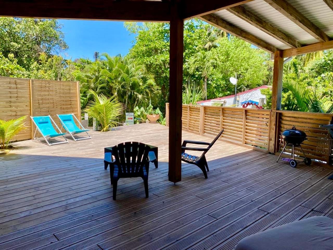 Charmant Bungalow Tout Confort Climatise - Terrasse Et Acces Plage ! Deshaies Εξωτερικό φωτογραφία